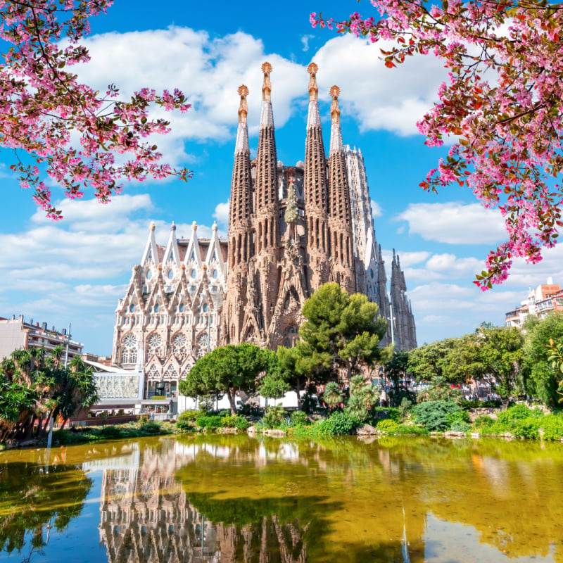 Sagrada Familia cathedral in spring