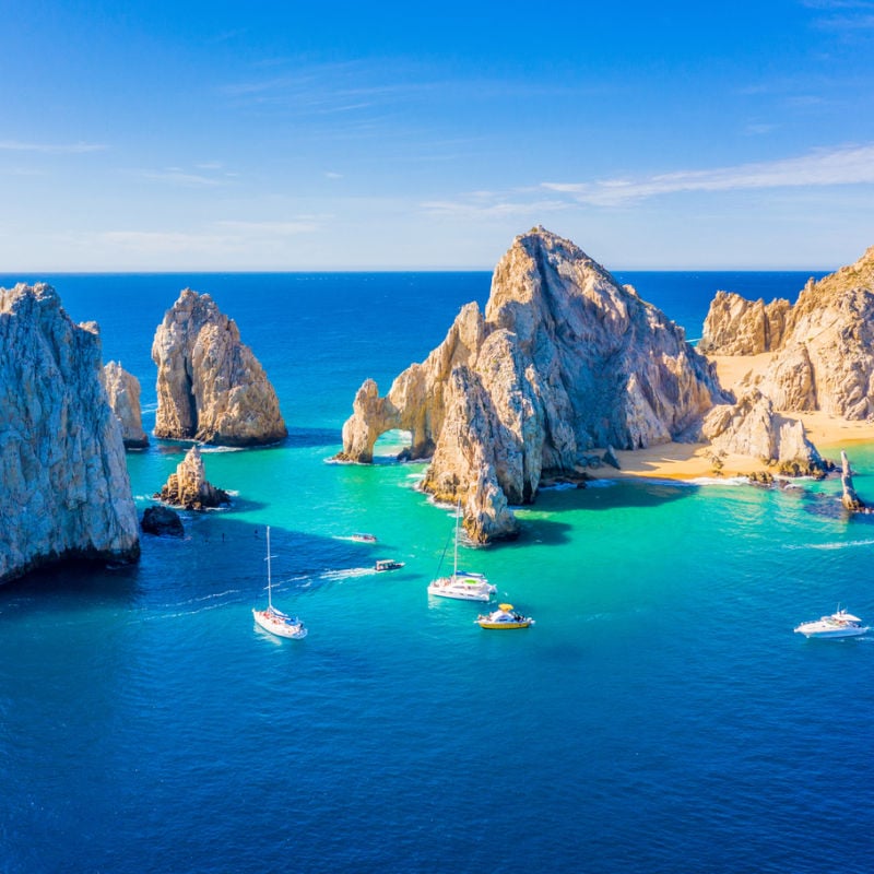 Scenic view of Cabo